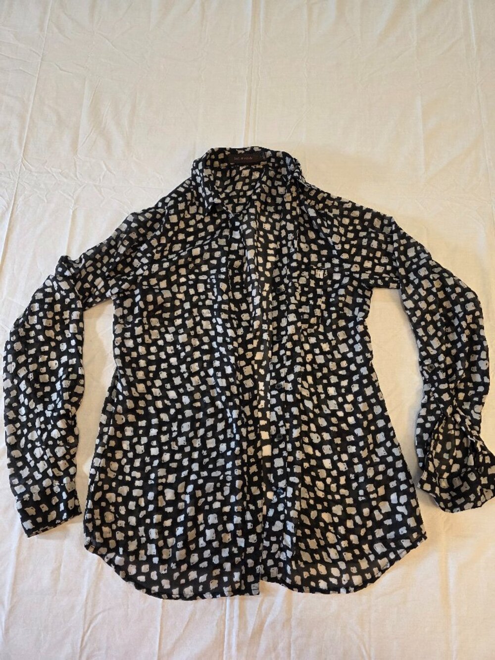 The Limited Women's Blouse V-Neck Top Size Small Black White